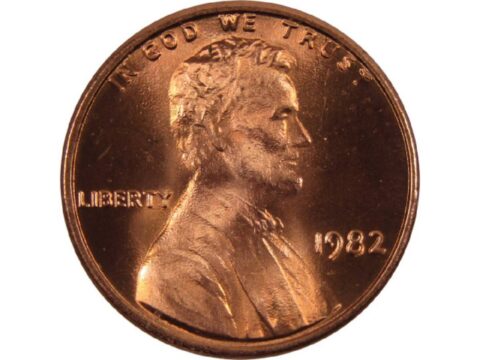 This is a 1982 copper penny.
