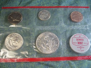 reverse-silver-mint-sets-1964-photo-by-kafka4prez.jpg