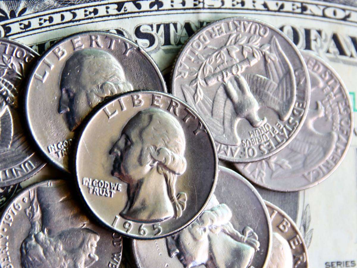 rare 1965 no mint-mark quarter