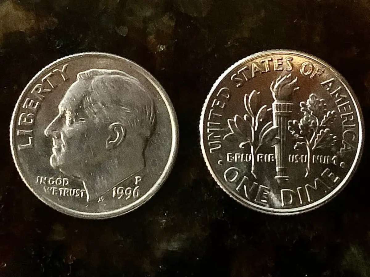 The 1996 dime value depends on the condition of the coin itself. Many 1996 dimes are worth more than $1,000. Find out how much your 1996 dimes are worth here. photo by Joshua at TheFunTimesGuide.com The 1996 dime value depends on the condition of the coin itself. Many 1996 dimes are worth more than $1,000. Find out how much your 1996 dimes are worth here.