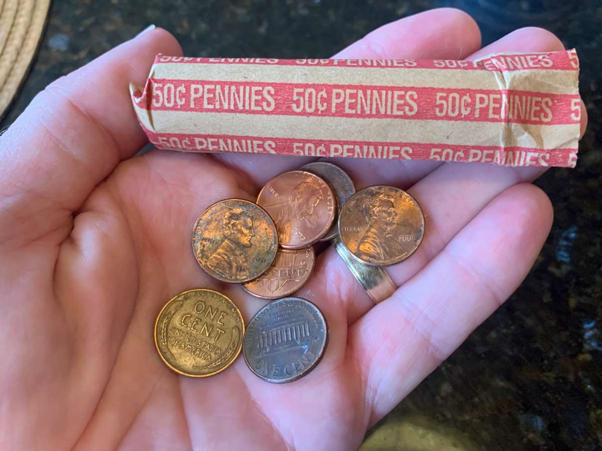 The chances of finding rare Lincoln Wheat pennies in coin rolls aren't all that great -- but I've found some!